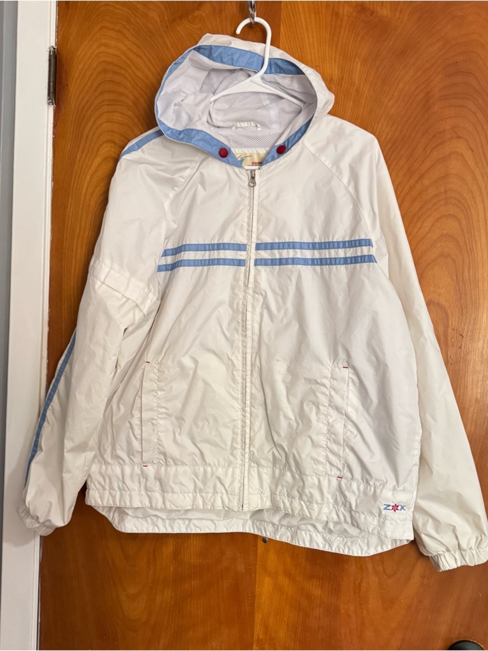 White & Light Blue Hooded Windbreaker Jacket Men’s Size L